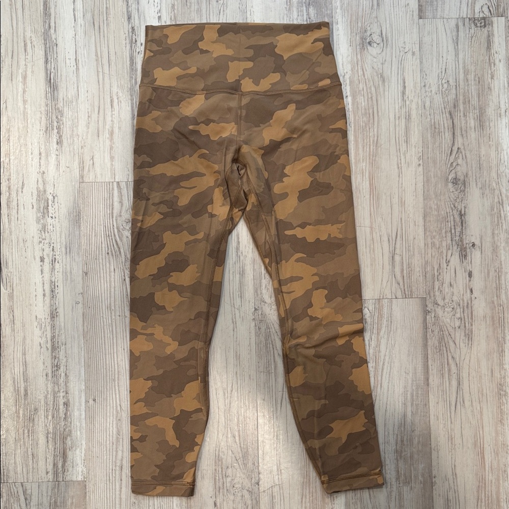 Lululemon Athletica Tan and Brown Camouflage Leggings